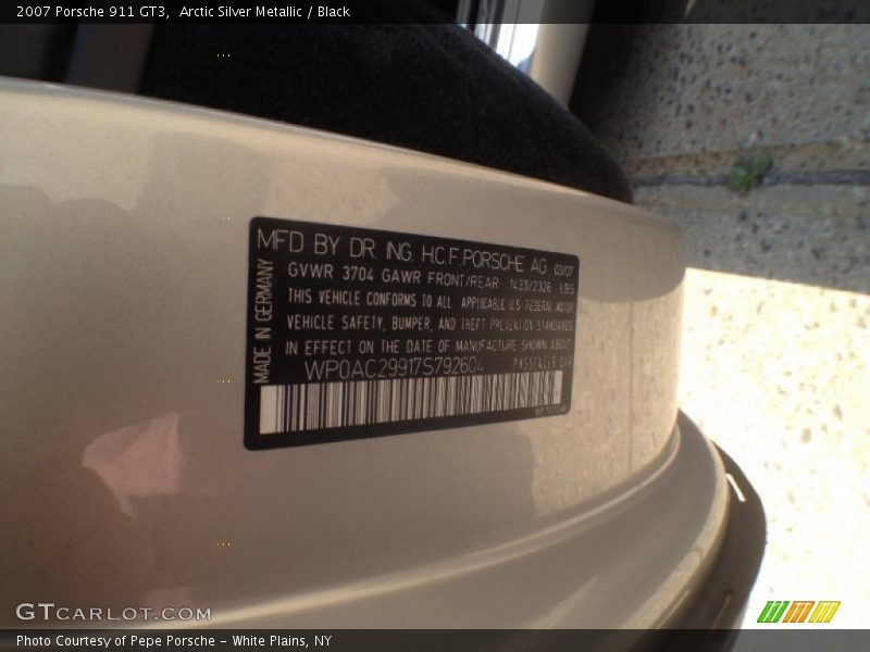 Arctic Silver Metallic / Black 2007 Porsche 911 GT3
