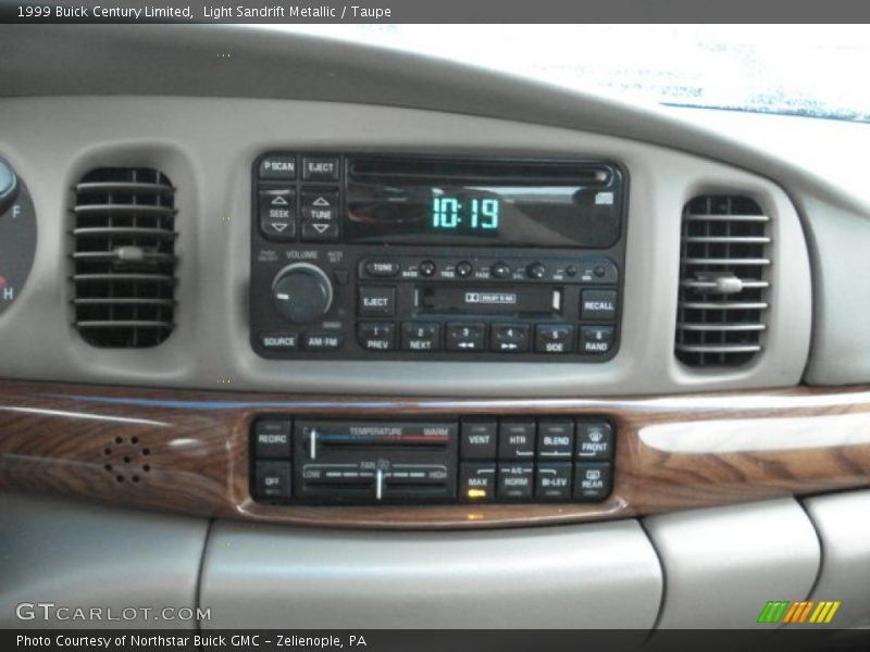 Light Sandrift Metallic / Taupe 1999 Buick Century Limited