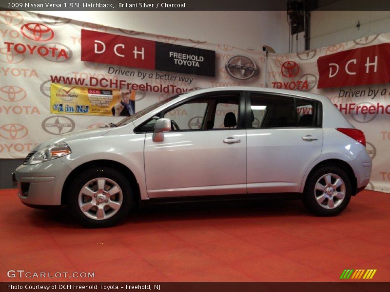 Brillant Silver / Charcoal 2009 Nissan Versa 1.8 SL Hatchback