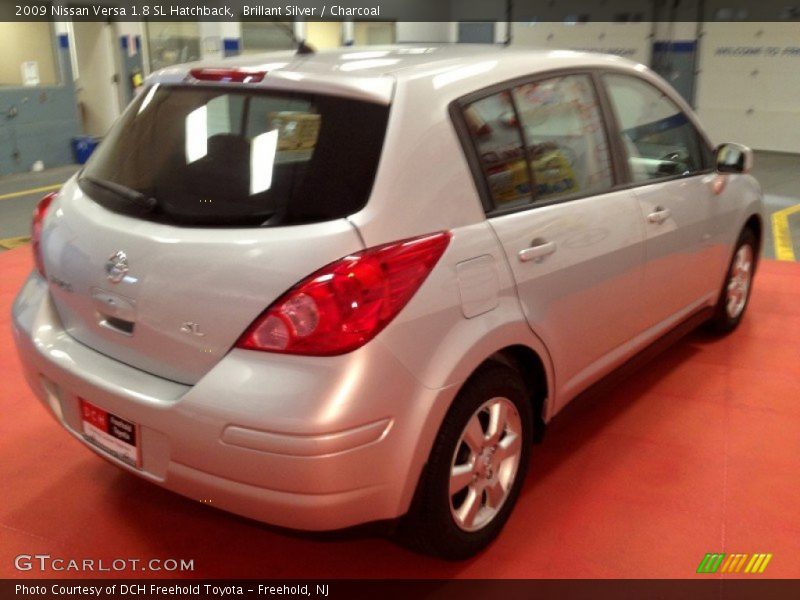 Brillant Silver / Charcoal 2009 Nissan Versa 1.8 SL Hatchback