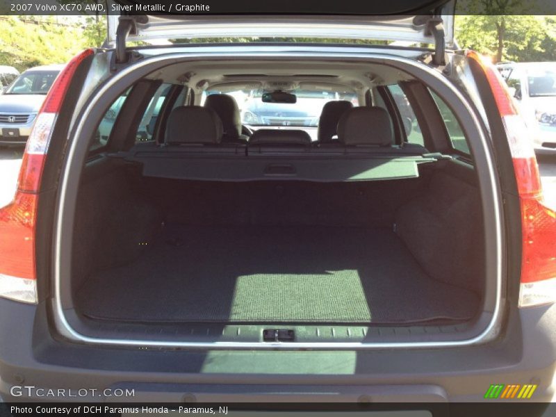 Silver Metallic / Graphite 2007 Volvo XC70 AWD