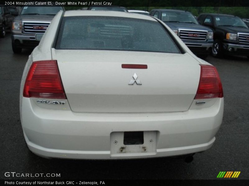 Dover White Pearl / Petrol Gray 2004 Mitsubishi Galant ES