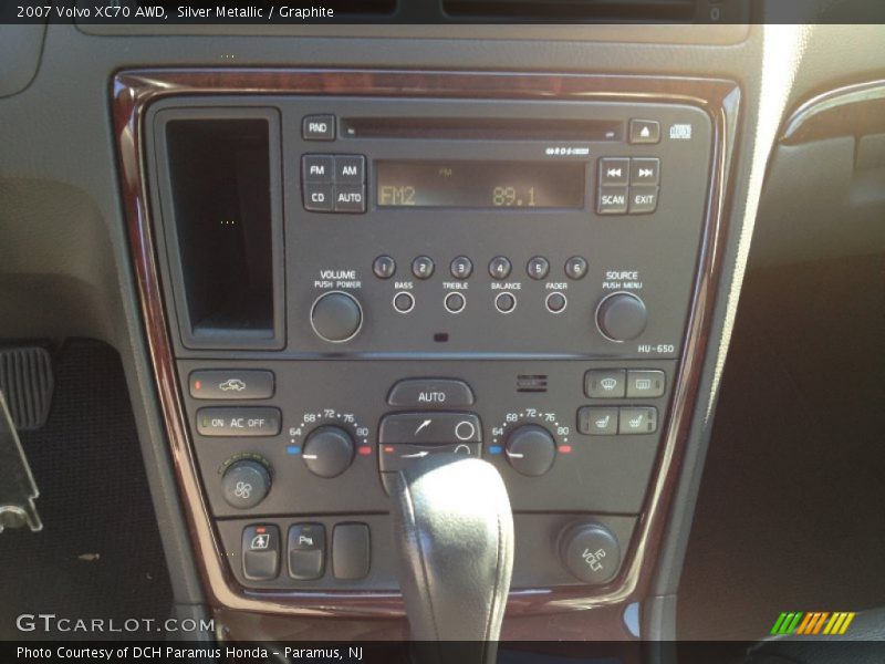 Silver Metallic / Graphite 2007 Volvo XC70 AWD