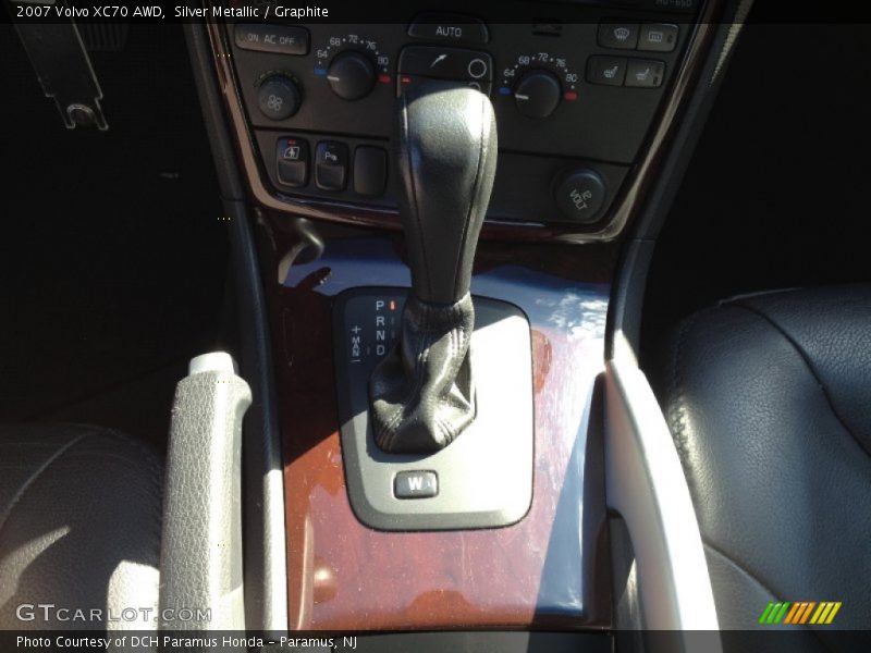Silver Metallic / Graphite 2007 Volvo XC70 AWD