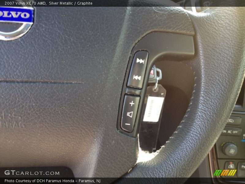Silver Metallic / Graphite 2007 Volvo XC70 AWD