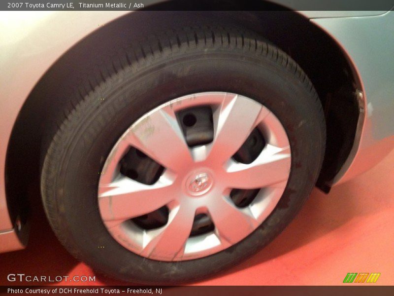 Titanium Metallic / Ash 2007 Toyota Camry LE