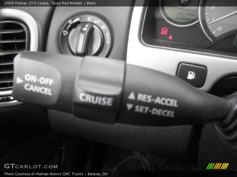 Controls of 2006 GTO Coupe