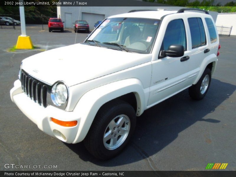 Stone White / Taupe 2002 Jeep Liberty Limited