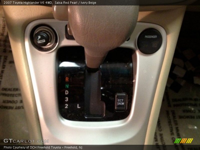 Salsa Red Pearl / Ivory Beige 2007 Toyota Highlander V6 4WD