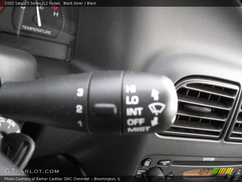 Black Silver / Black 2002 Saturn S Series SL2 Sedan