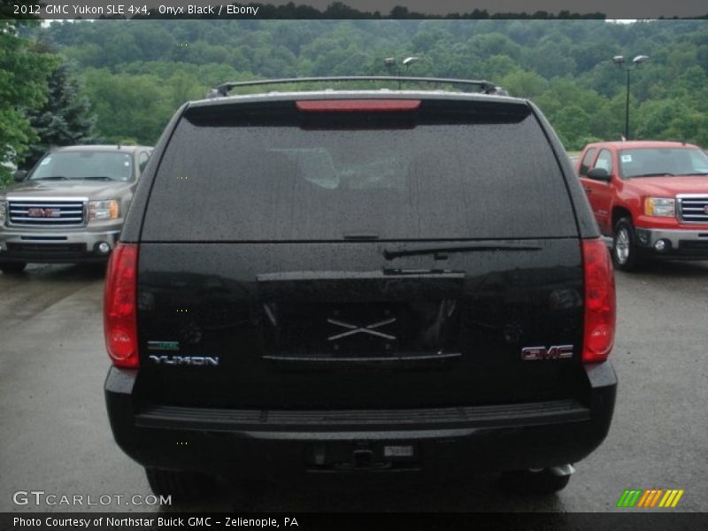 Onyx Black / Ebony 2012 GMC Yukon SLE 4x4