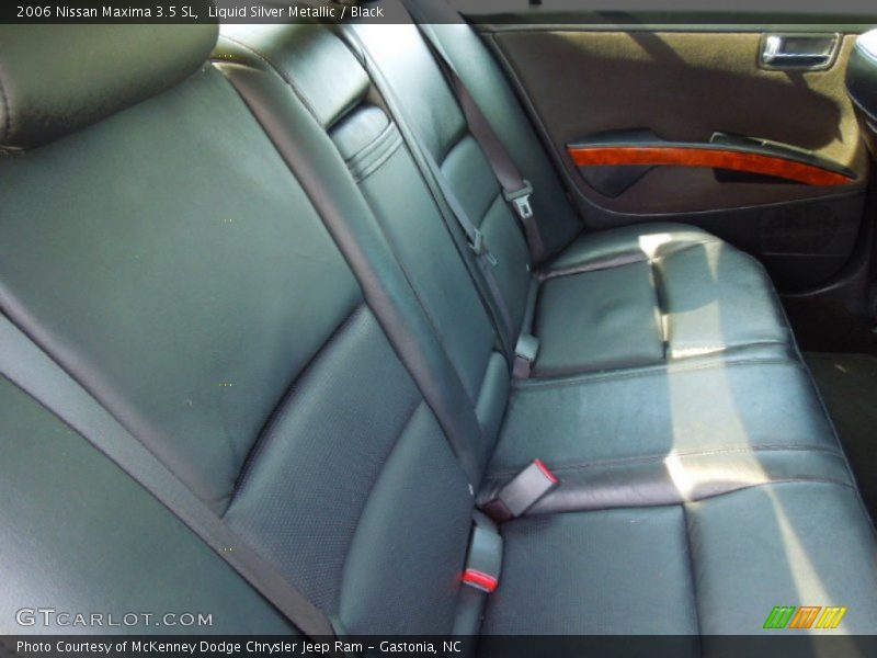 Liquid Silver Metallic / Black 2006 Nissan Maxima 3.5 SL