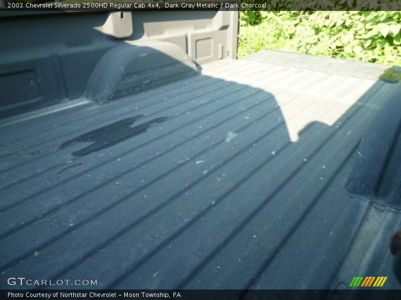 Dark Gray Metallic / Dark Charcoal 2003 Chevrolet Silverado 2500HD Regular Cab 4x4