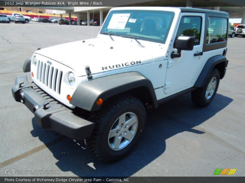 Bright White / Black 2012 Jeep Wrangler Rubicon 4X4