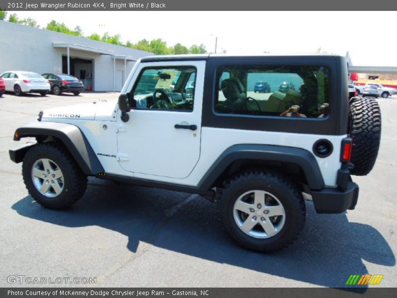 Bright White / Black 2012 Jeep Wrangler Rubicon 4X4