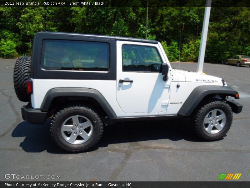 Bright White / Black 2012 Jeep Wrangler Rubicon 4X4