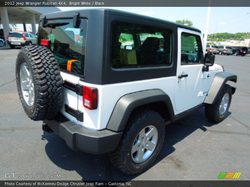 Bright White / Black 2012 Jeep Wrangler Rubicon 4X4