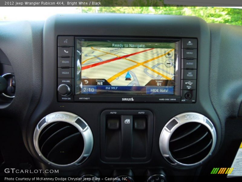 Bright White / Black 2012 Jeep Wrangler Rubicon 4X4