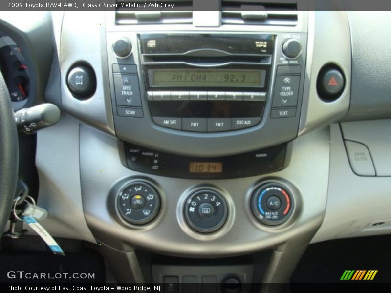 Classic Silver Metallic / Ash Gray 2009 Toyota RAV4 4WD