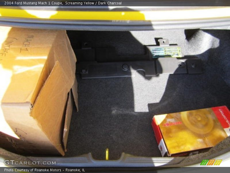 Screaming Yellow / Dark Charcoal 2004 Ford Mustang Mach 1 Coupe