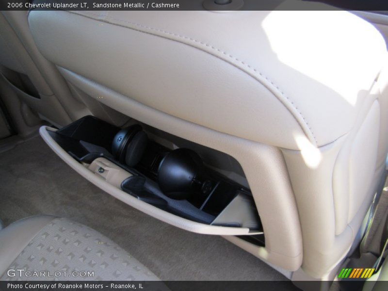 Sandstone Metallic / Cashmere 2006 Chevrolet Uplander LT