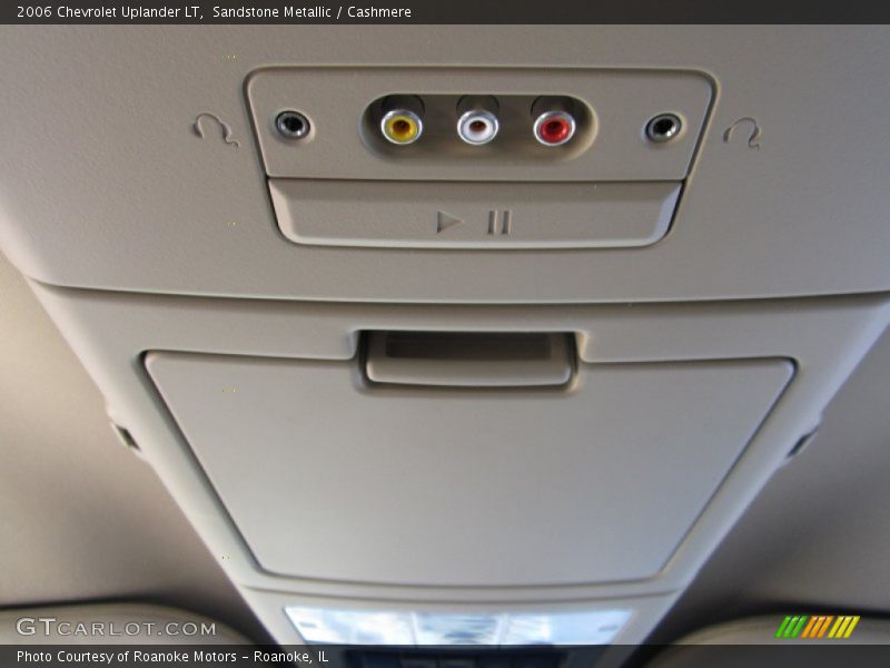 Sandstone Metallic / Cashmere 2006 Chevrolet Uplander LT
