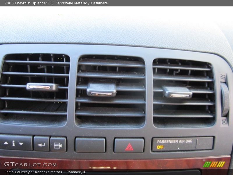 Sandstone Metallic / Cashmere 2006 Chevrolet Uplander LT