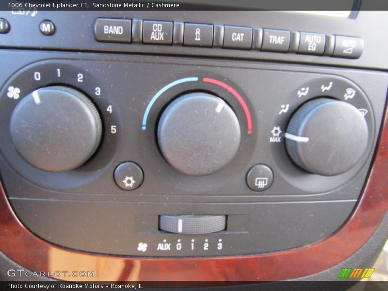Sandstone Metallic / Cashmere 2006 Chevrolet Uplander LT