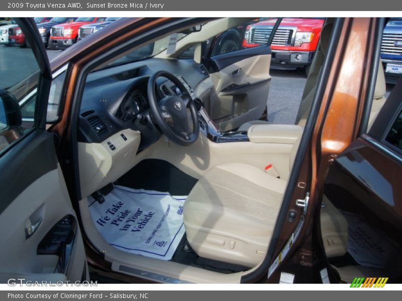 Sunset Bronze Mica / Ivory 2009 Toyota Venza AWD