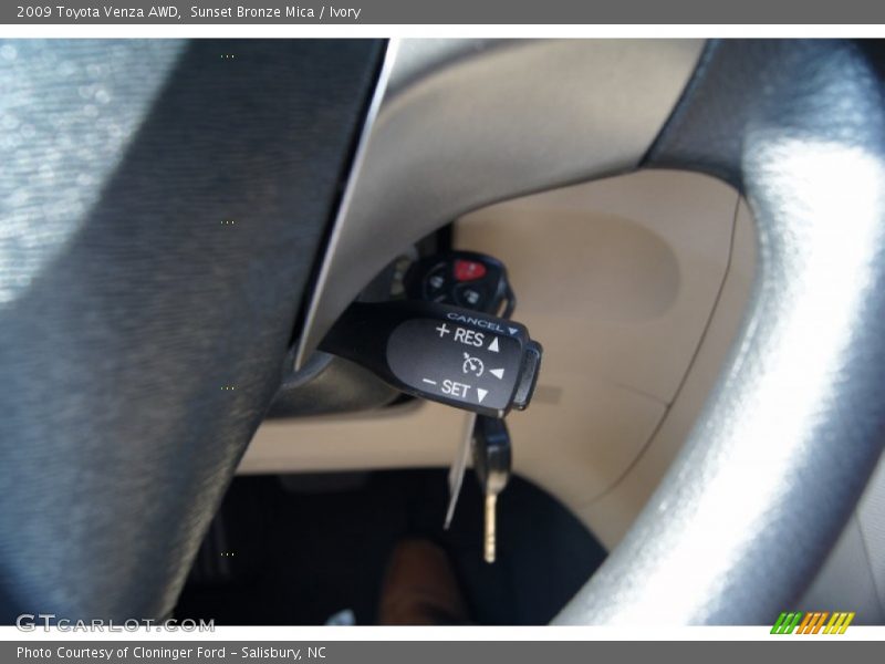 Sunset Bronze Mica / Ivory 2009 Toyota Venza AWD