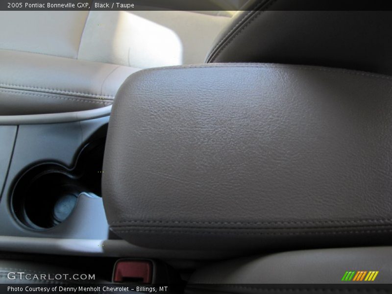 Black / Taupe 2005 Pontiac Bonneville GXP
