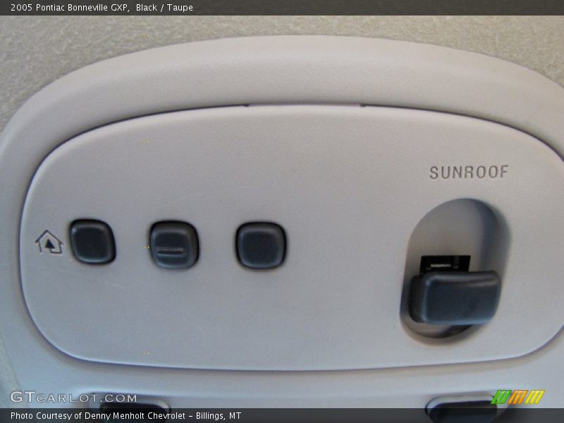 Black / Taupe 2005 Pontiac Bonneville GXP