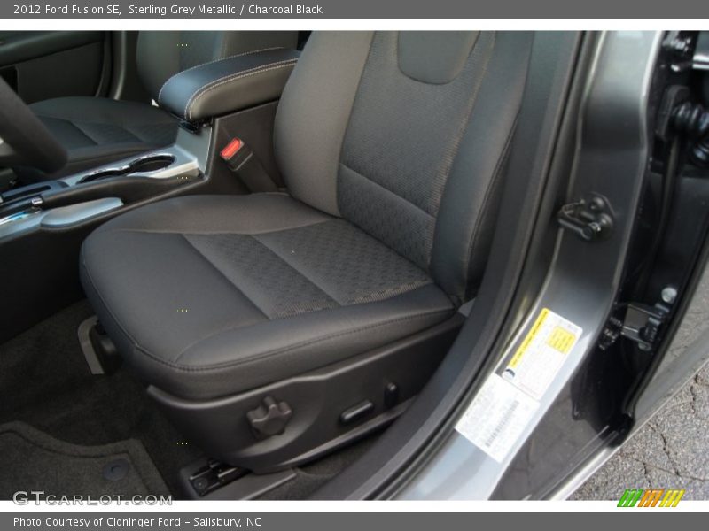 Sterling Grey Metallic / Charcoal Black 2012 Ford Fusion SE