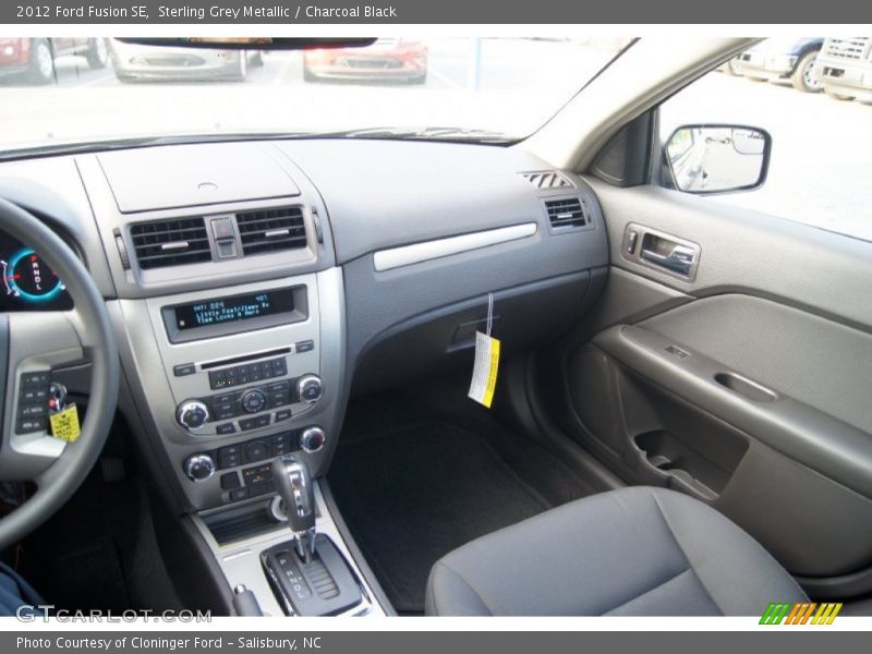 Sterling Grey Metallic / Charcoal Black 2012 Ford Fusion SE
