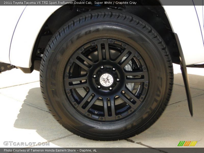 Super White / Graphite Gray 2011 Toyota Tacoma V6 TRD Sport PreRunner Double Cab