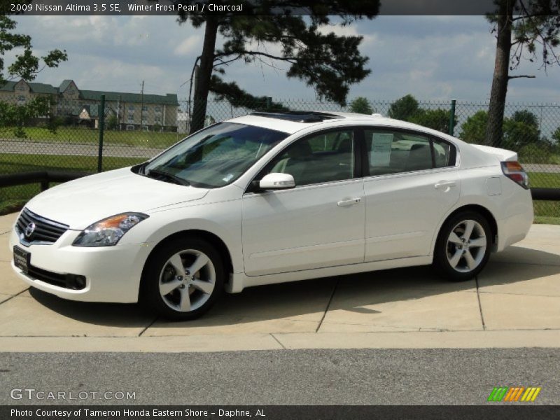 Winter Frost Pearl / Charcoal 2009 Nissan Altima 3.5 SE