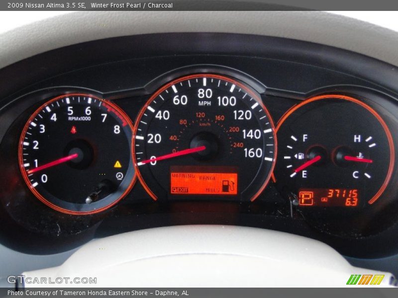 Winter Frost Pearl / Charcoal 2009 Nissan Altima 3.5 SE
