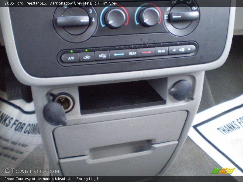 Dark Shadow Grey Metallic / Flint Grey 2005 Ford Freestar SES