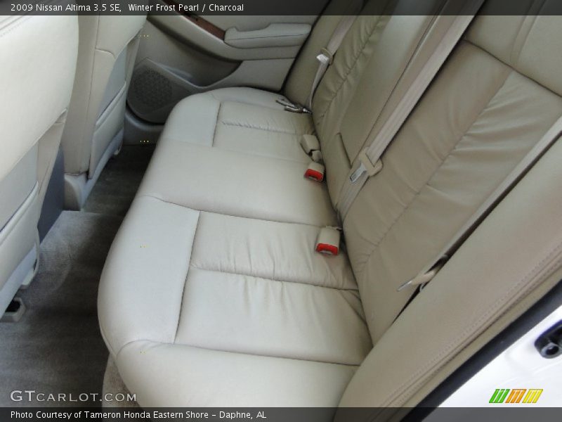 Winter Frost Pearl / Charcoal 2009 Nissan Altima 3.5 SE