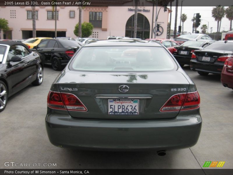 Oasis Green Pearl / Ash Gray 2005 Lexus ES 330