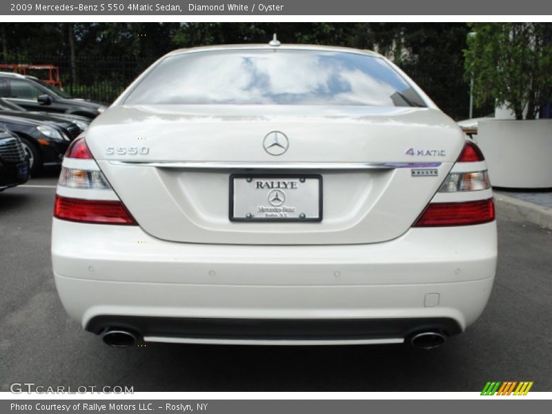 Diamond White / Oyster 2009 Mercedes-Benz S 550 4Matic Sedan