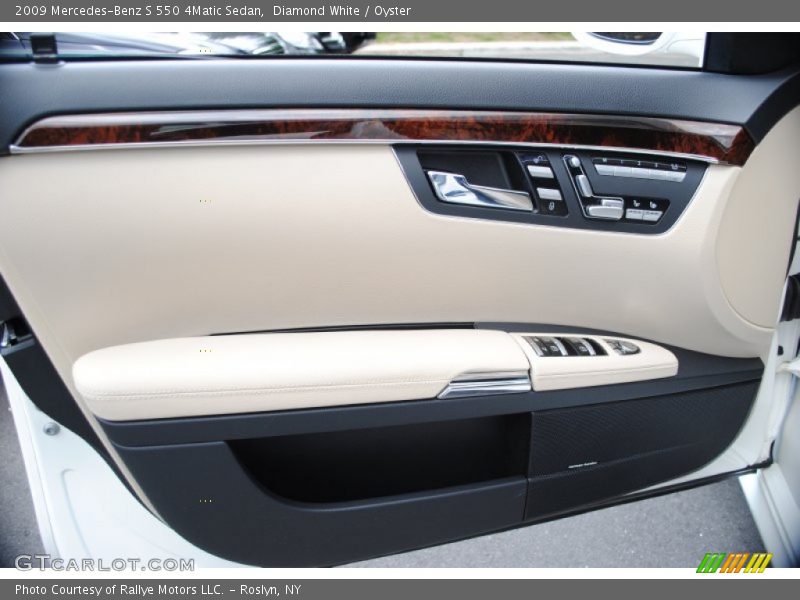 Diamond White / Oyster 2009 Mercedes-Benz S 550 4Matic Sedan