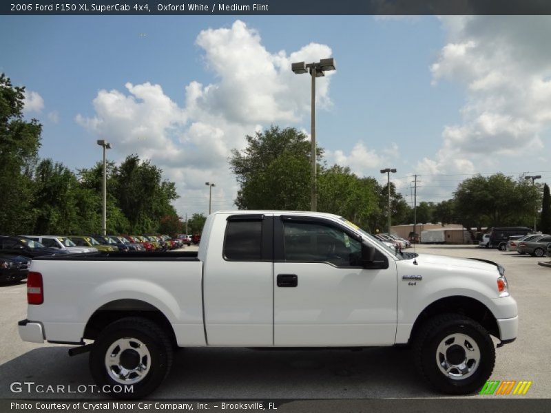 Oxford White / Medium Flint 2006 Ford F150 XL SuperCab 4x4