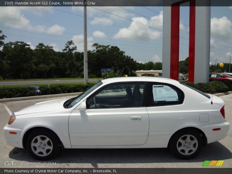 Noble White / Gray 2005 Hyundai Accent GLS Coupe