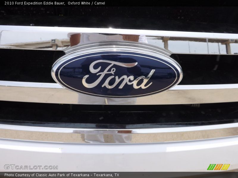Oxford White / Camel 2010 Ford Expedition Eddie Bauer