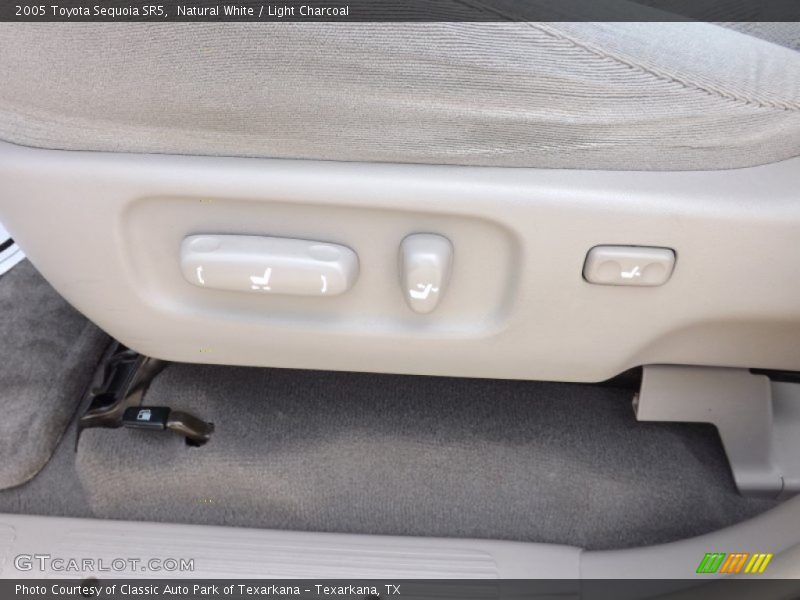 Natural White / Light Charcoal 2005 Toyota Sequoia SR5