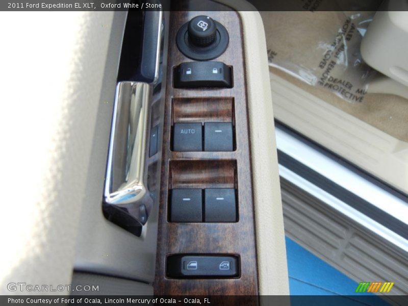Oxford White / Stone 2011 Ford Expedition EL XLT