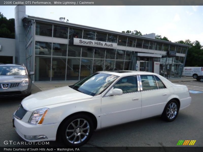 White Lightning / Cashmere 2006 Cadillac DTS Performance