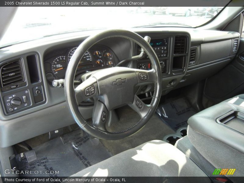 Summit White / Dark Charcoal 2005 Chevrolet Silverado 1500 LS Regular Cab