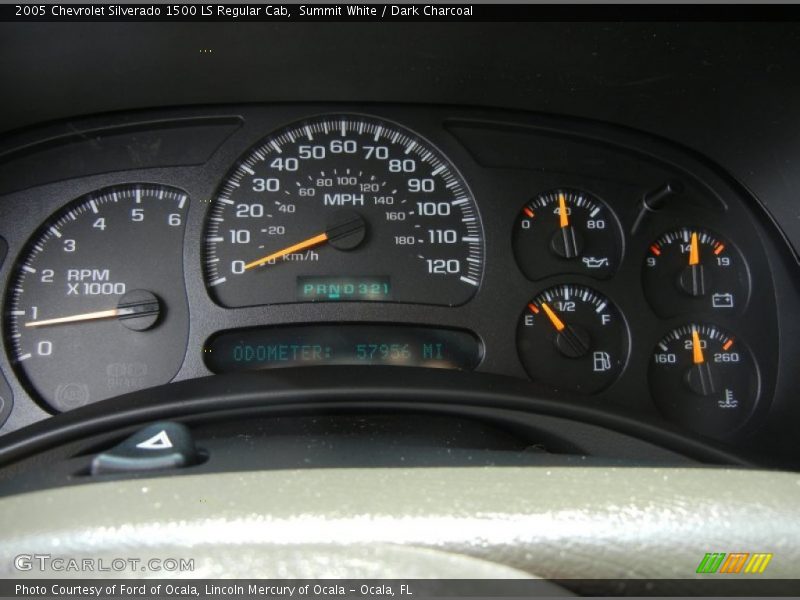 Summit White / Dark Charcoal 2005 Chevrolet Silverado 1500 LS Regular Cab